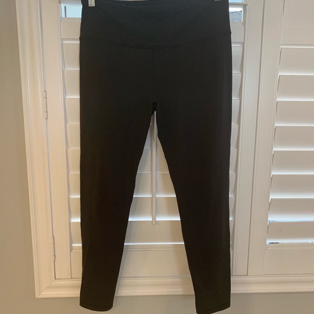 Victoria’s Secret Knockout workout leggings